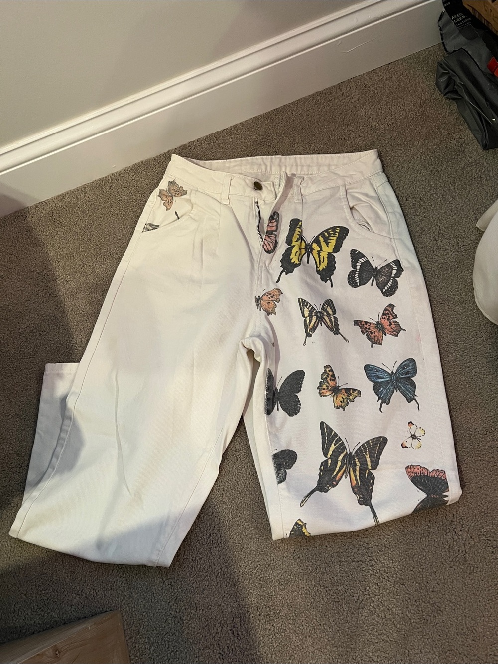 White Butterfly Print Pants
